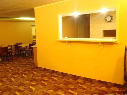 Americas Best Value Inn Брэдфорд Ресторан фото